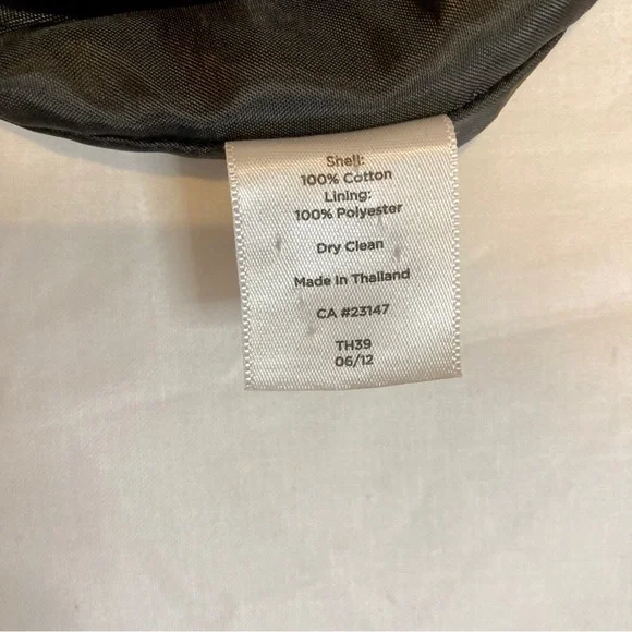 Talbots Black & Red Velvet Sleeveless Rose Patterned Dress - Size 6 - Picture 9 of 9